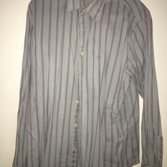 Long sleeved button up men’s shirt - Picture 2 of 2